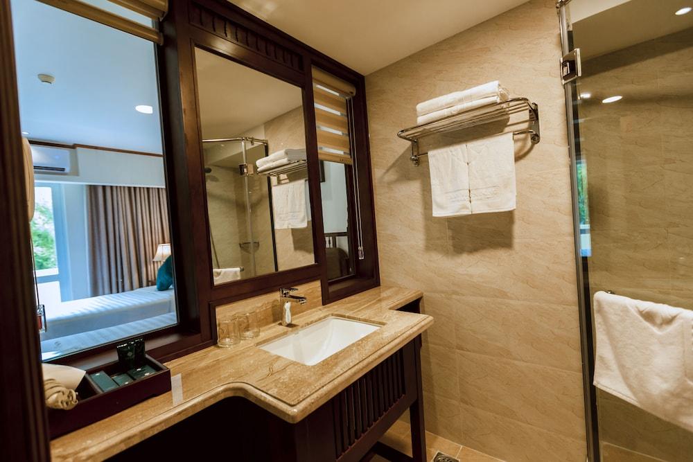 Vien Dong Hotel Нячанг Экстерьер фото