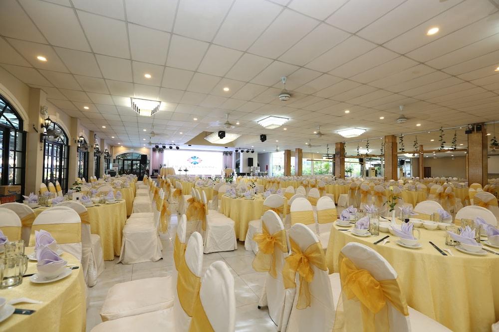 Vien Dong Hotel Нячанг Экстерьер фото